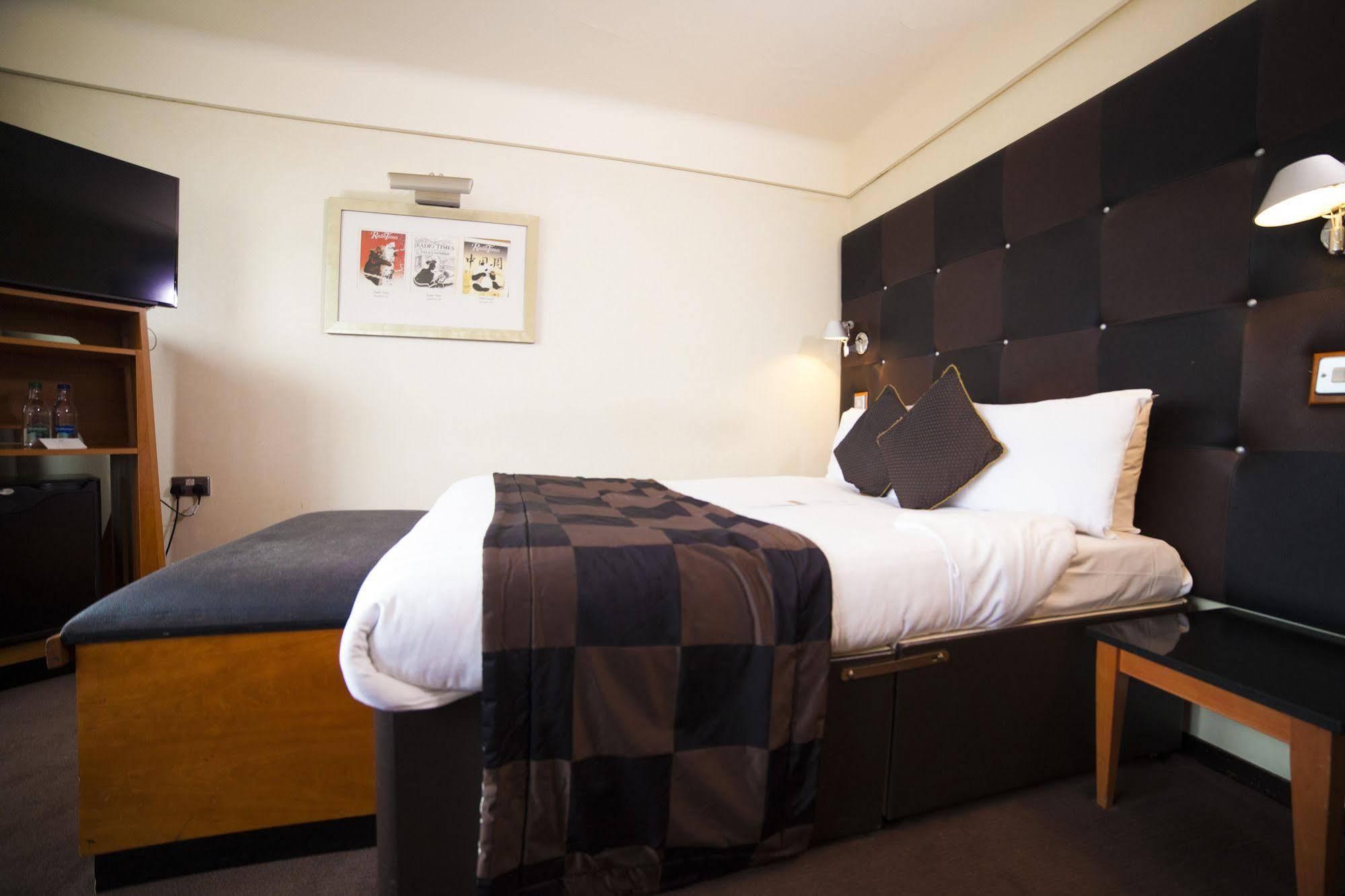 Treehouse Hotel London Bagian luar foto